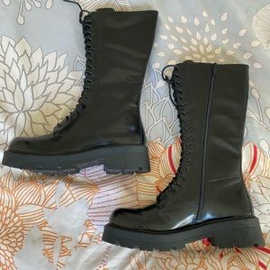 Vagabond black boots size 38, with laces and zipper